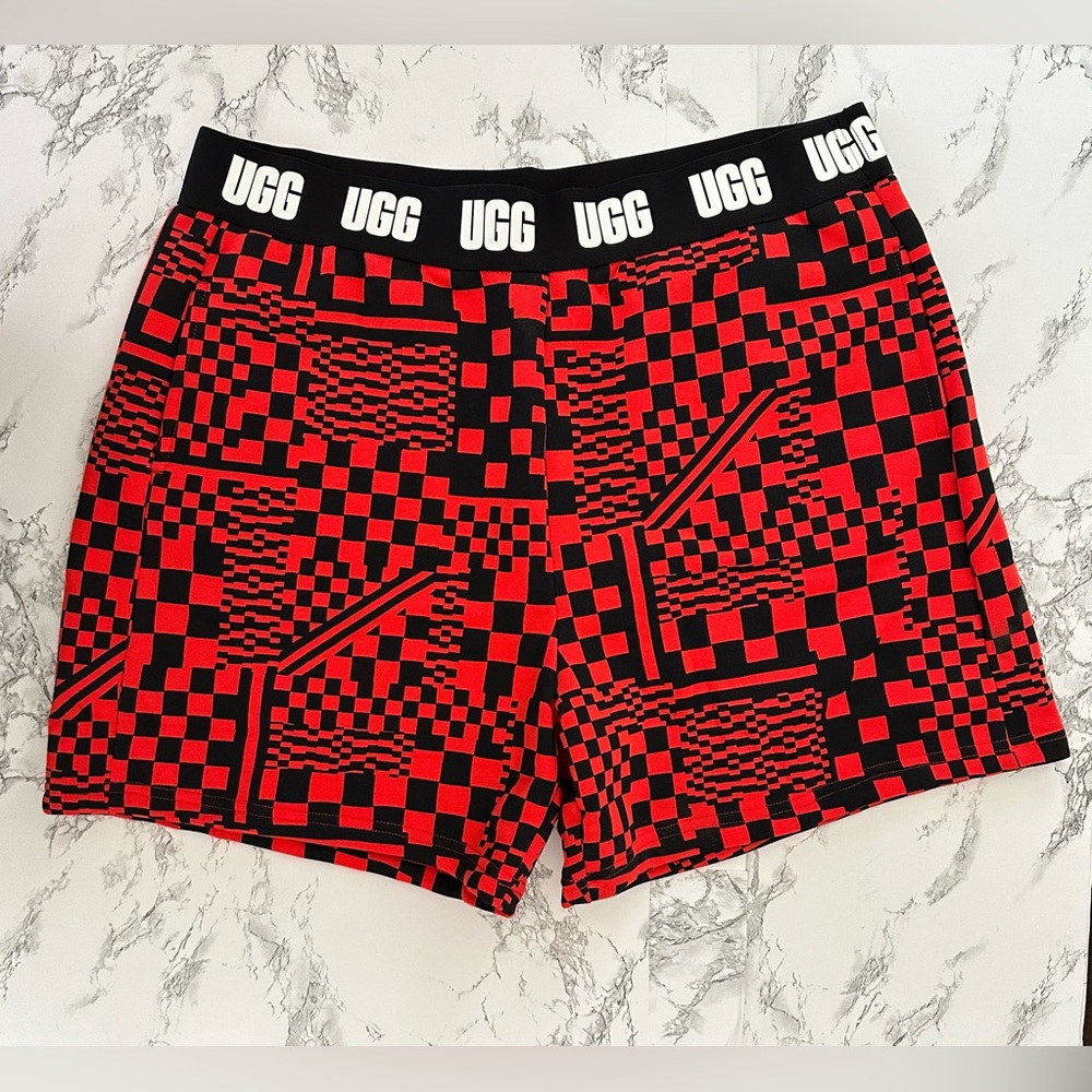 UGG Australia Women’s Shorts Chrissy Checkered Fleece Black Red Multi Size XL